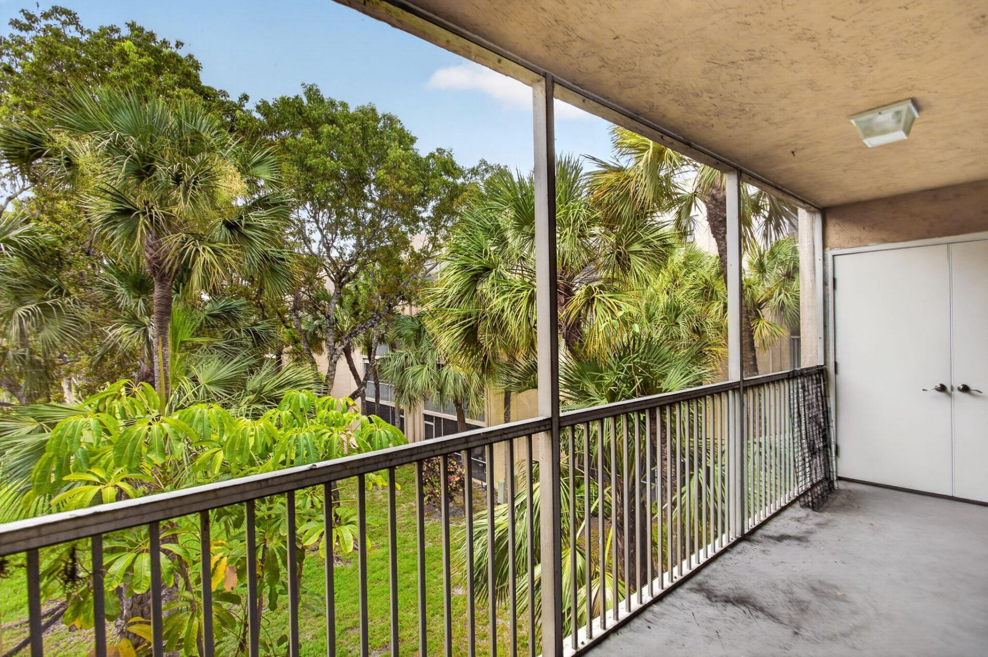 3301 NW 47th Terrace, Unit 308, Lauderdale Lakes, FL 33319 Photo