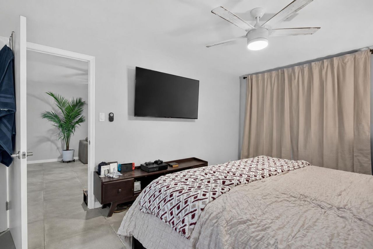 3301 NW 47th Terrace, Unit 308, Lauderdale Lakes, FL 33319 Photo