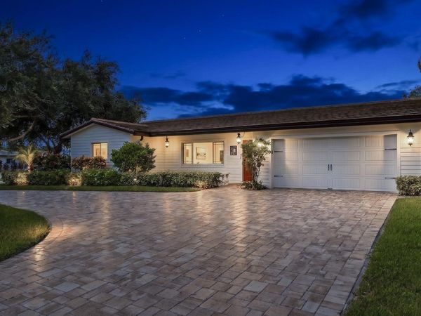2690 NE 11TH Street, Pompano Beach, FL 33062