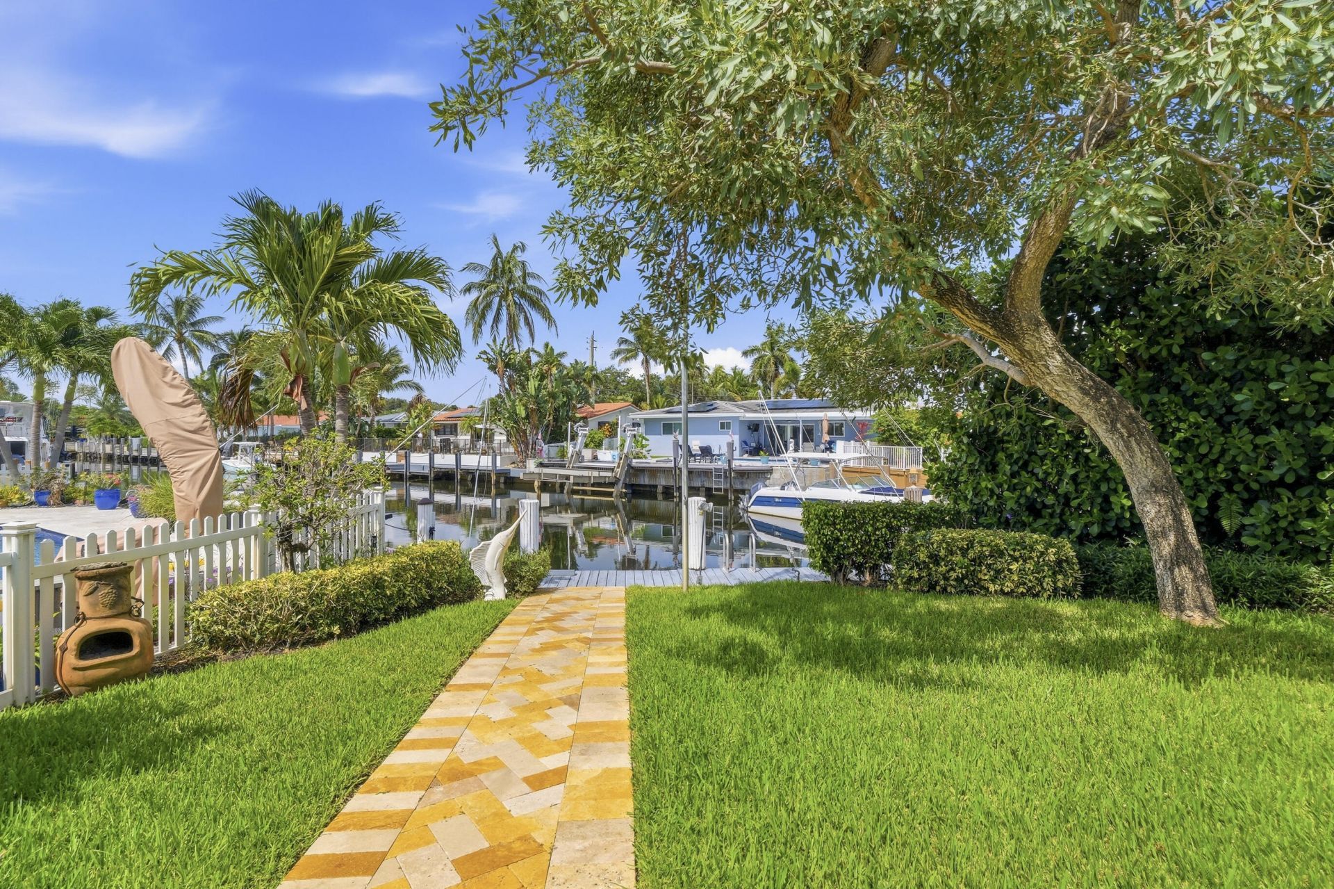 2690 NE 11th Street, Pompano Beach, FL 33062 Photo