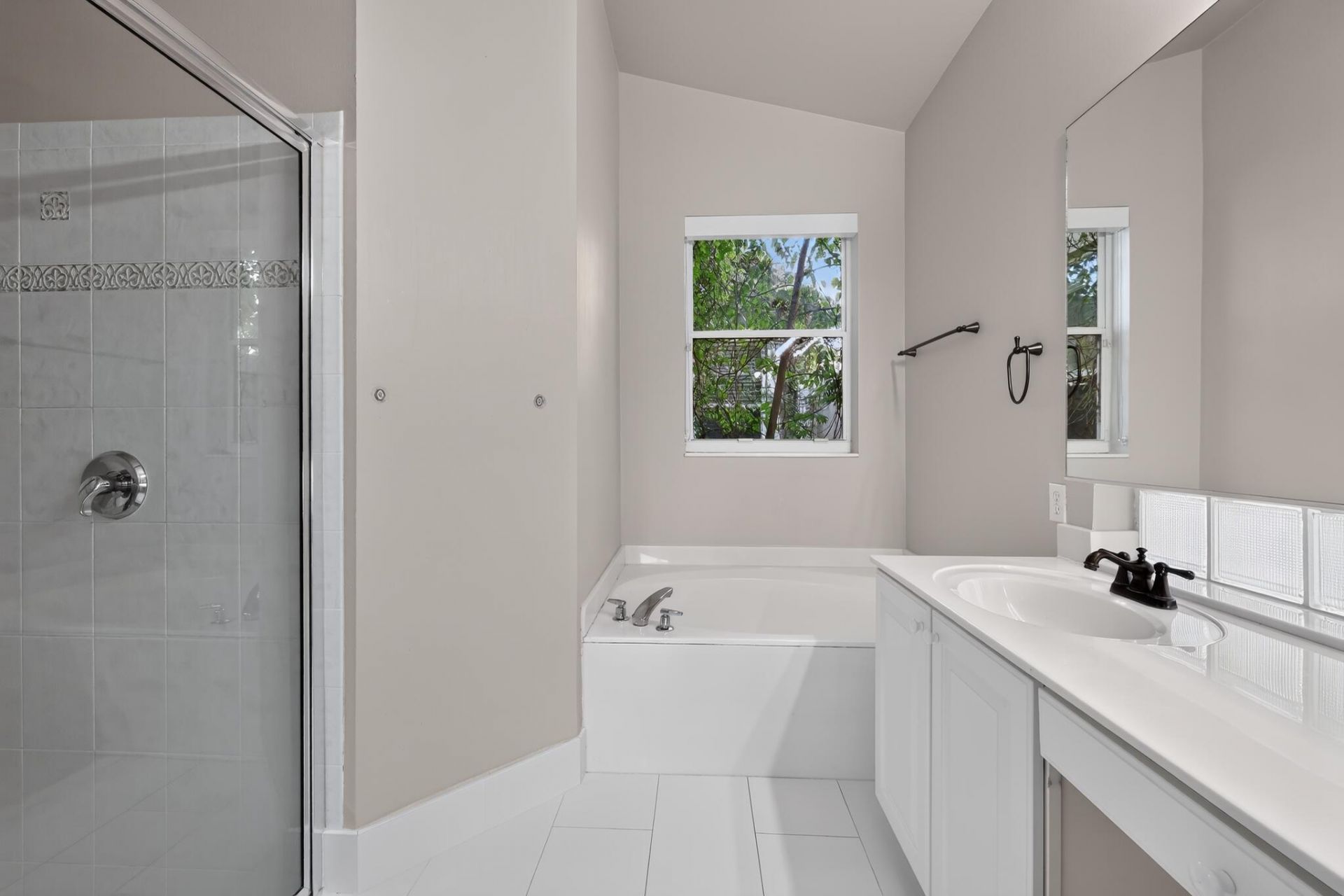 8481 VÃ­a D Oro, Boca Raton, FL 33433 Photo