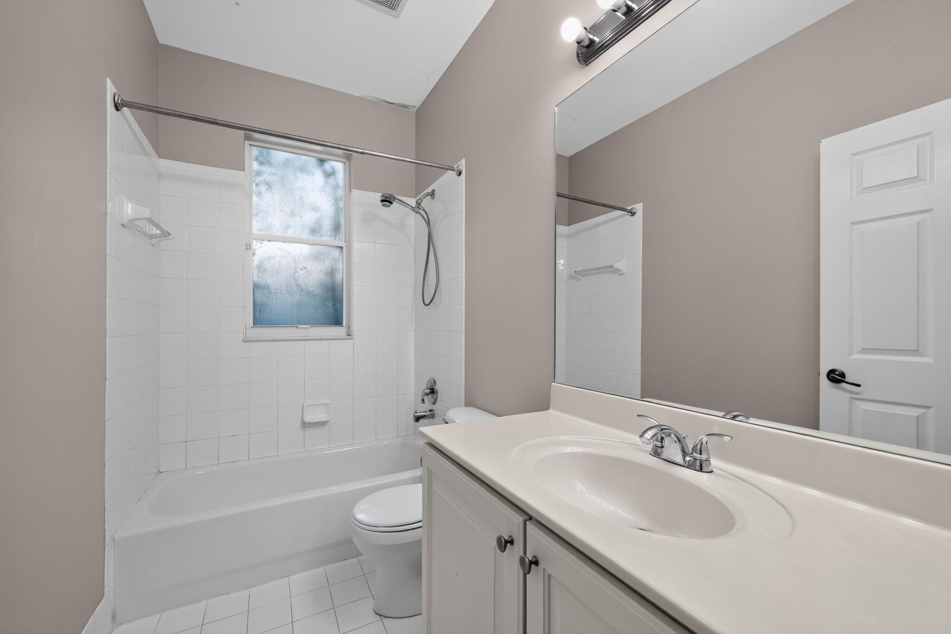 8481 VÃ­a D Oro, Boca Raton, FL 33433 Photo