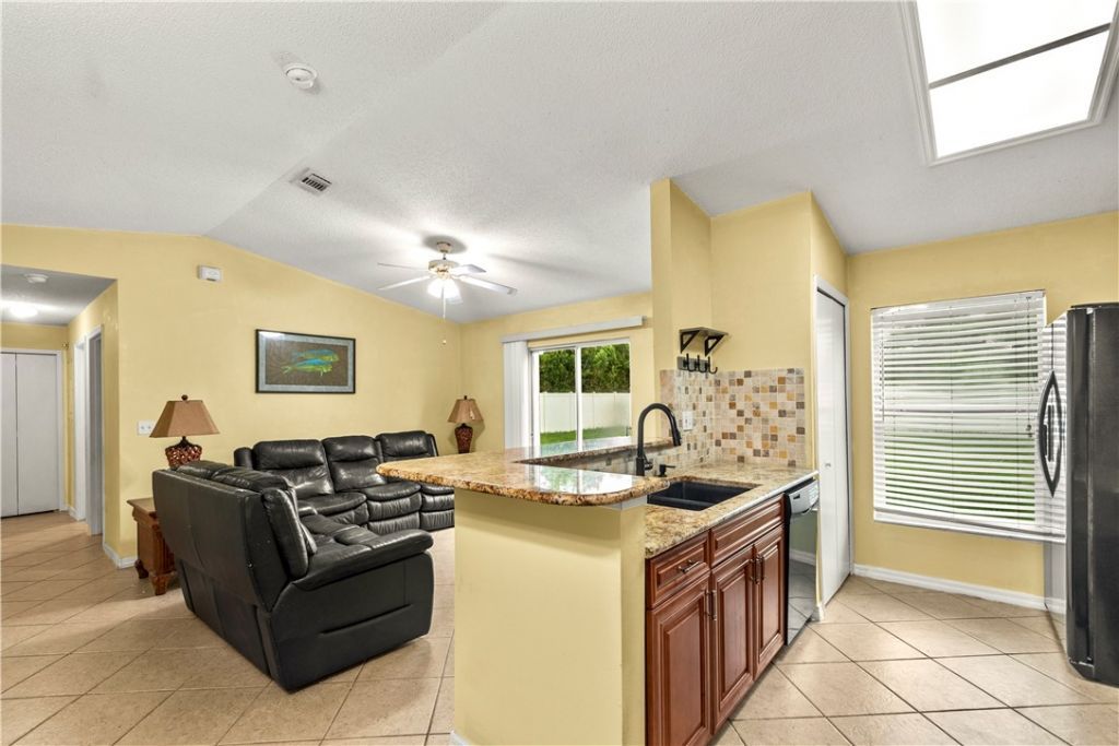1335 23rd Street Sw, Vero Beach, FL 32962 Photo
