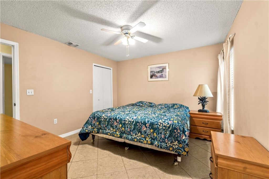 1335 23rd Street Sw, Vero Beach, FL 32962 Photo