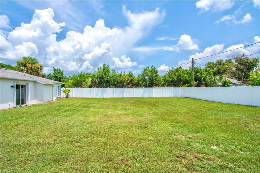 1335 23rd Street Sw, Vero Beach, FL 32962 Photo