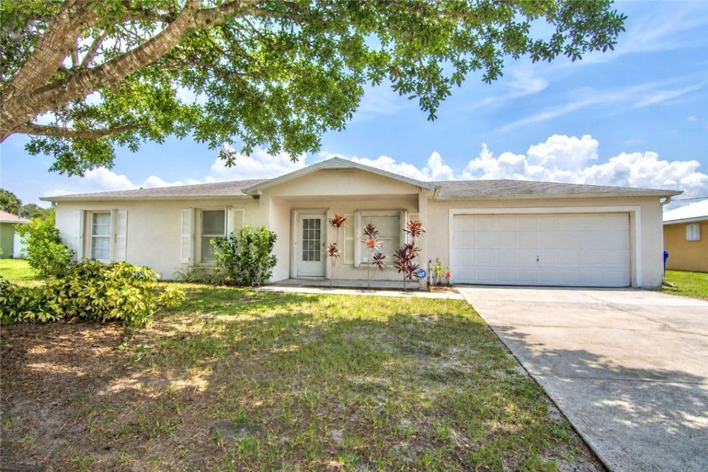 1335 23rd Street Sw, Vero Beach, FL 32962 Photo