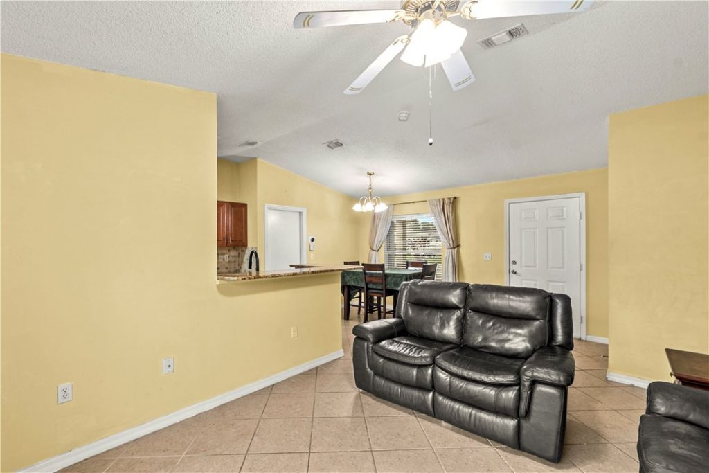 1335 23rd Street Sw, Vero Beach, FL 32962 Photo