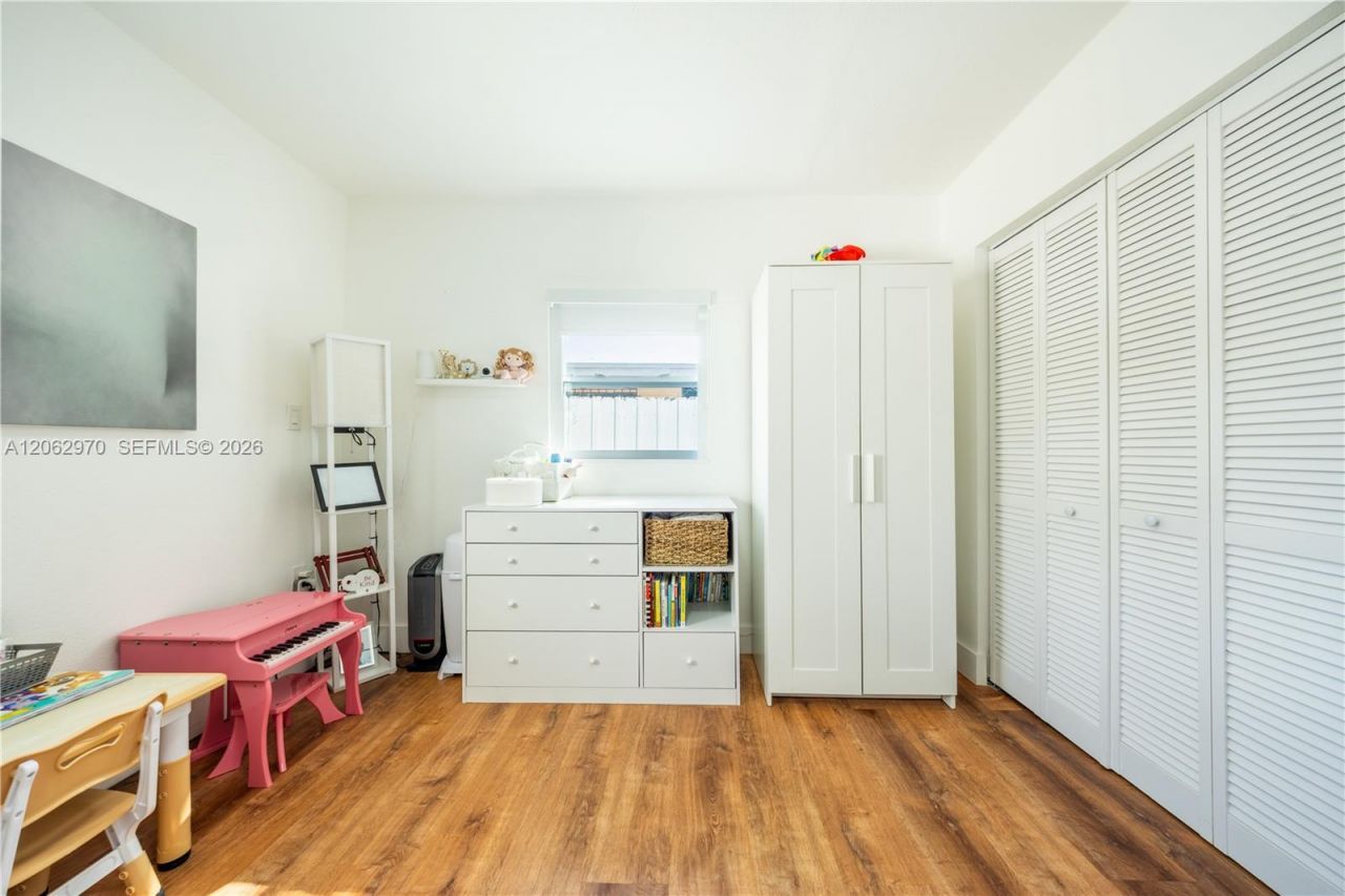 10050 SW 171st St, Unit 10050, Miami, FL 33157 Photo
