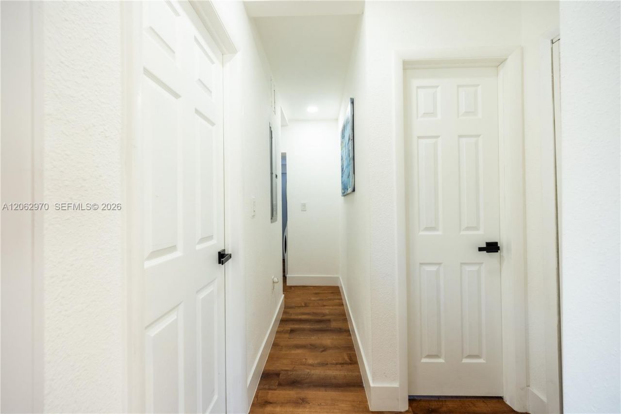 10050 SW 171st St, Unit 10050, Miami, FL 33157 Photo