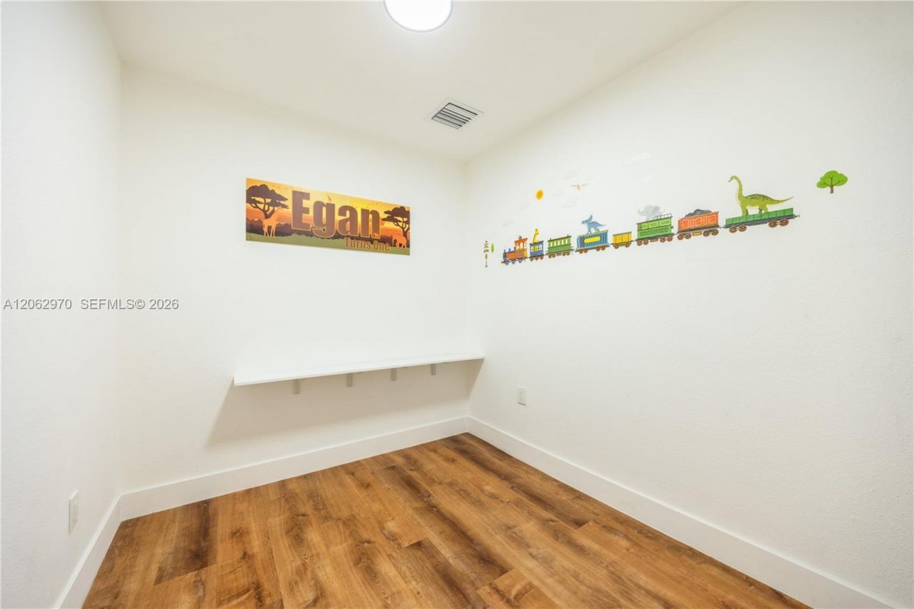 10050 SW 171st St, Unit 10050, Miami, FL 33157 Photo