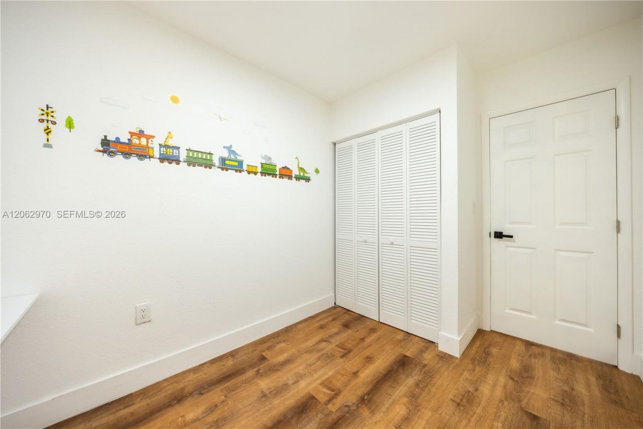 10050 SW 171st St, Unit 10050, Miami, FL 33157 Photo