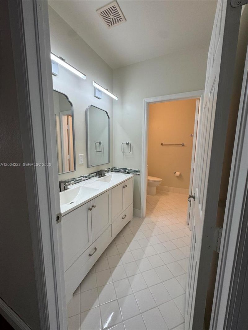 3964 NE 15th St , Homestead, FL 33033 Photo
