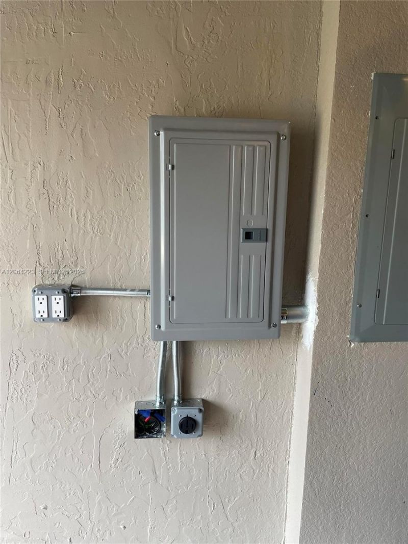 3964 NE 15th St , Homestead, FL 33033 Photo
