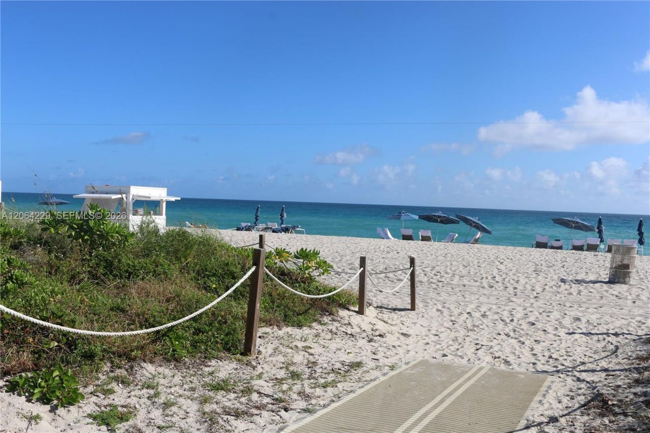 52 Camden Dr, Bal Harbour, FL 33154 Photo