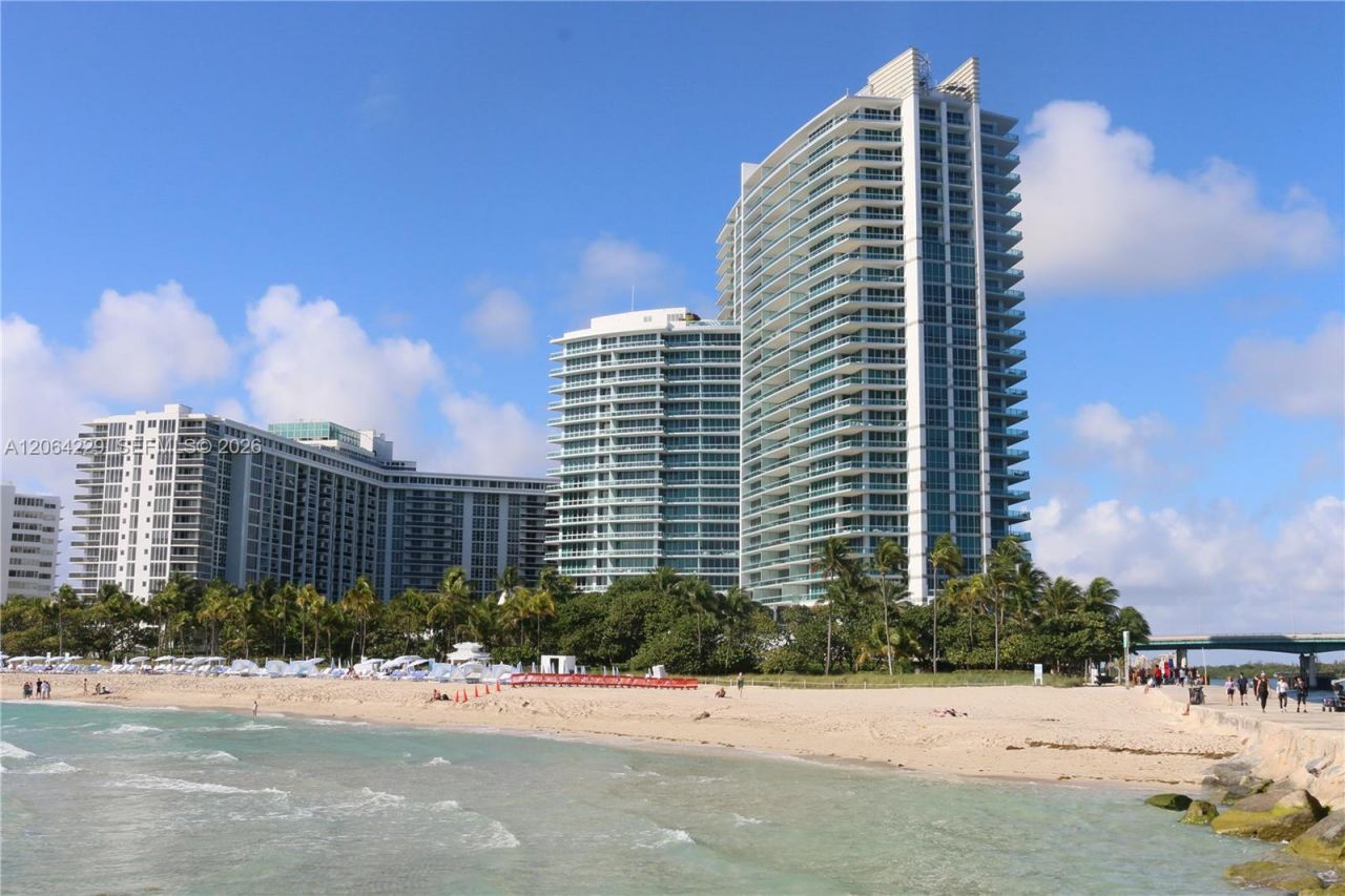 52 Camden Dr, Bal Harbour, FL 33154 Photo