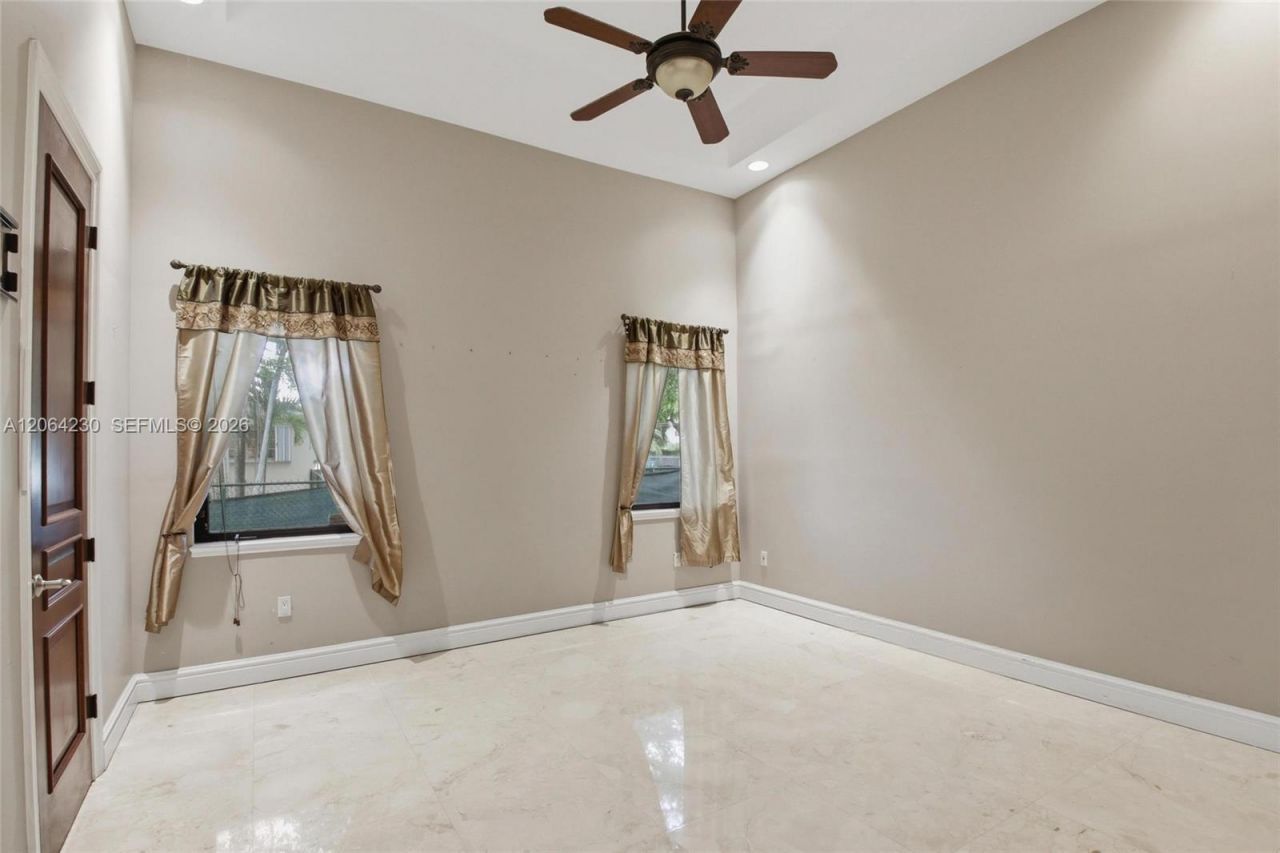 6200 SW 97th Ave, Miami, FL 33173 Photo