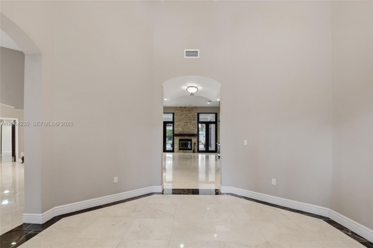 6200 SW 97th Ave, Miami, FL 33173 Photo