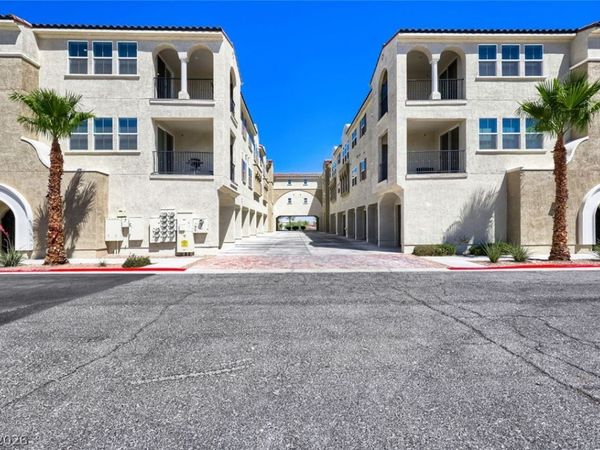 2555 Hampton Road , Unit 9301, Henderson, NV 89052