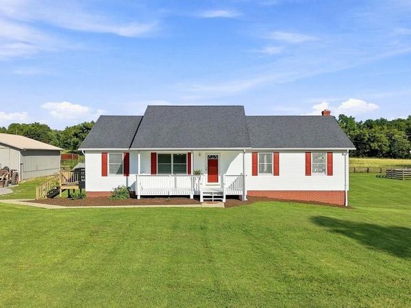 96 LADY BUG LANE, KEARNEYSVILLE, WV 25430