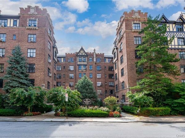 2 Westchester Avenue, Unit 2N, White Plains, NY 10601