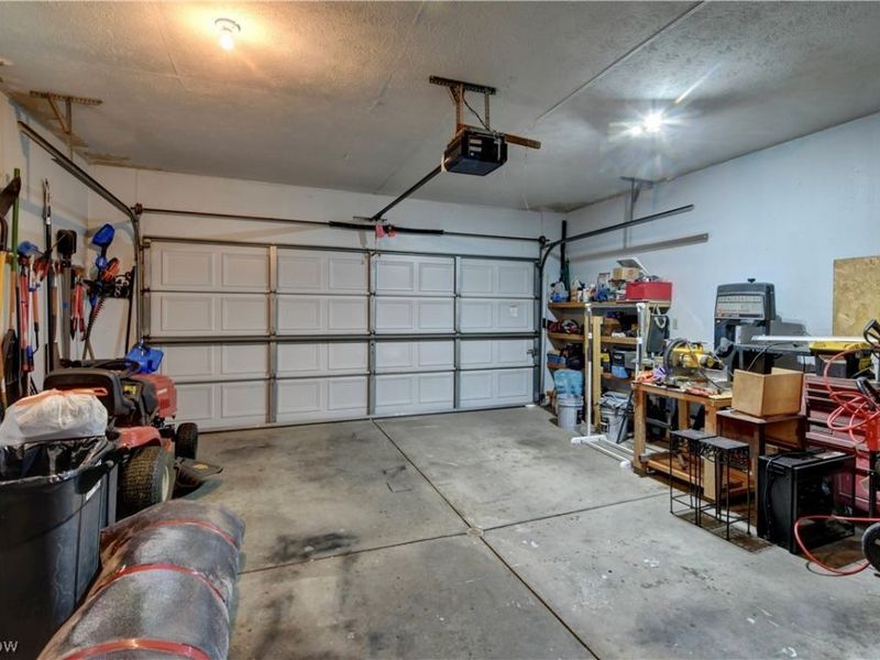 328 10th Street NW, New Philadelphia, OH 44663 Photo 21