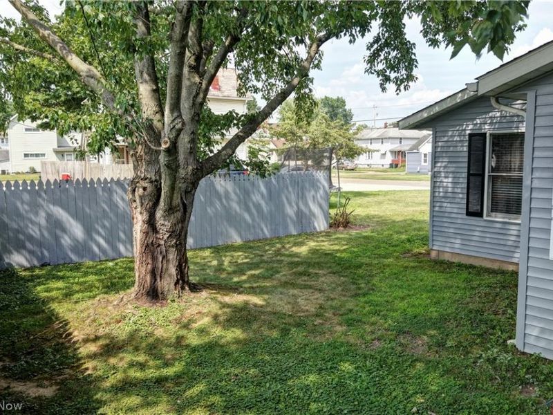 328 10th Street NW, New Philadelphia, OH 44663 Photo 42
