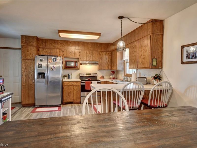 328 10th Street NW, New Philadelphia, OH 44663 Photo 5