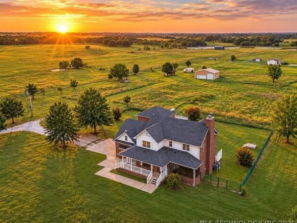 18880 S 270 Road, Morris, OK 74445