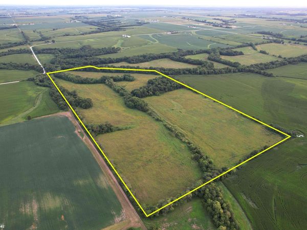 60th Avenue, Hedrick, IA 52563