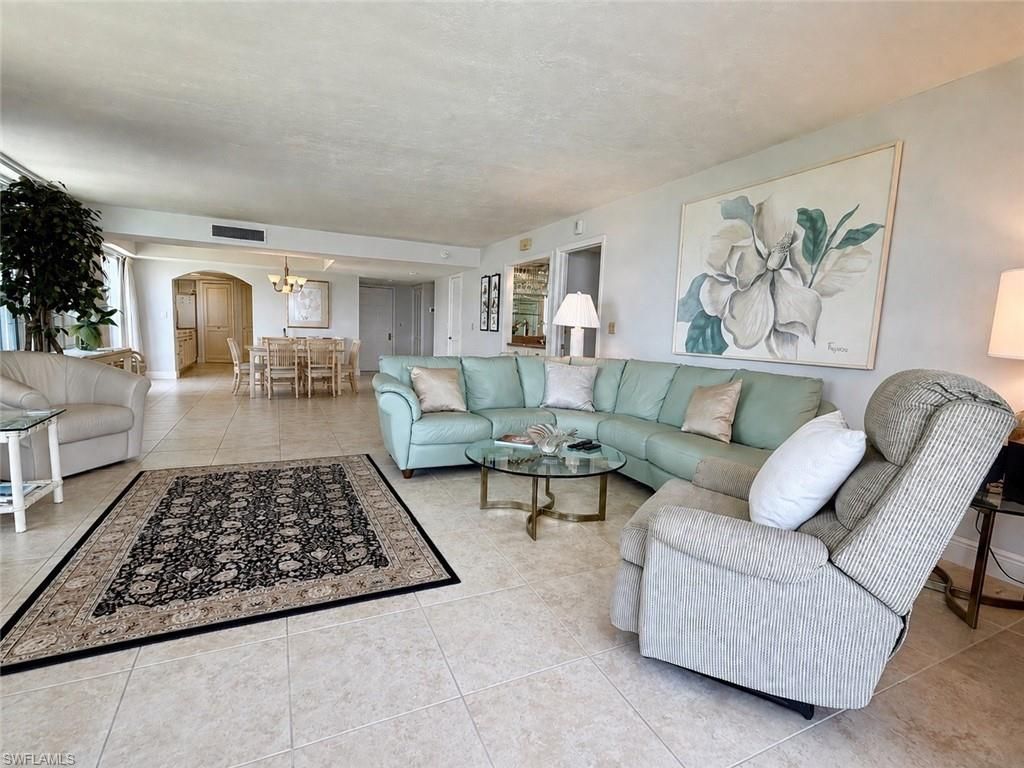 10701 Gulf Shore Dr, Unit 401, Naples, FL 34108 Photo