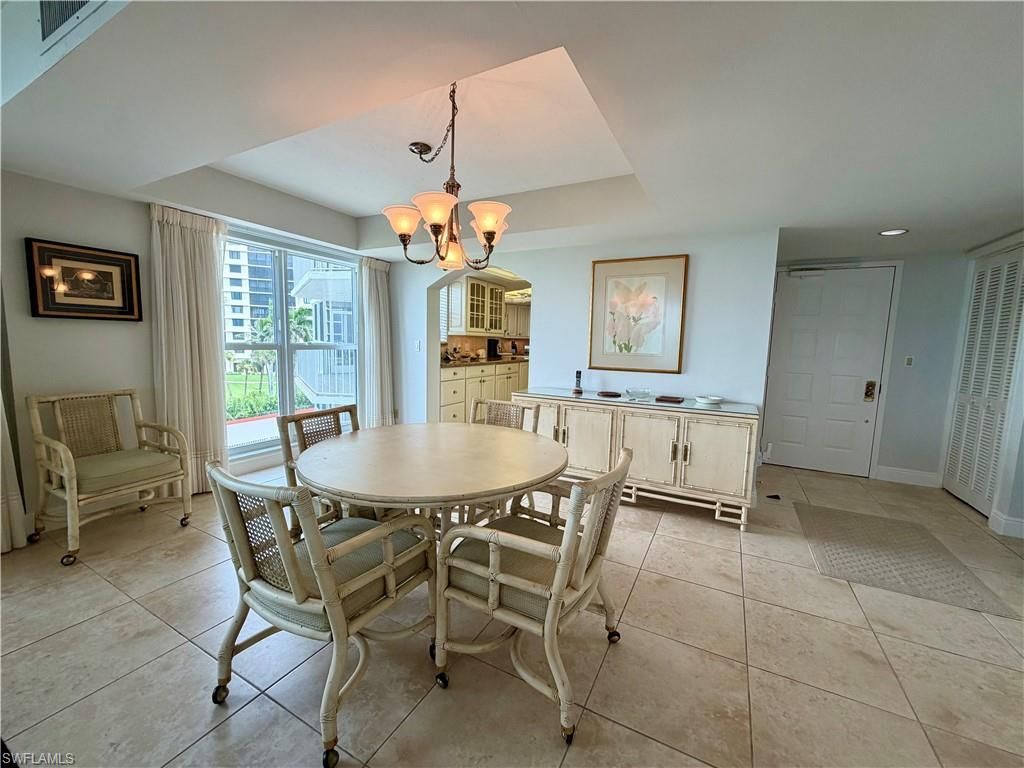 10701 Gulf Shore Dr, Unit 401, Naples, FL 34108 Photo