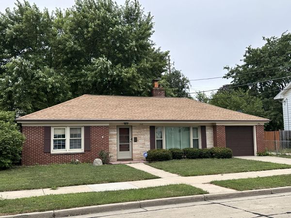 1348 Grove Ave, Racine, WI 53405