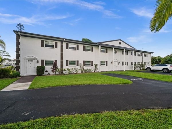 7001 New Post DR , Unit 3, NORTH FORT MYERS, FL 33917