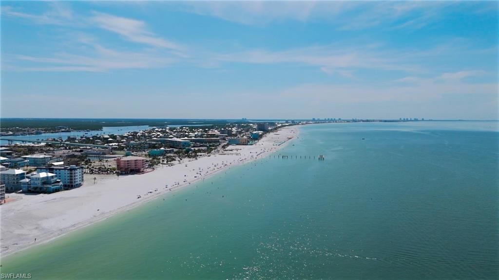645 Matanzas Ct, Fort Myers Beach, FL 33931 Photo