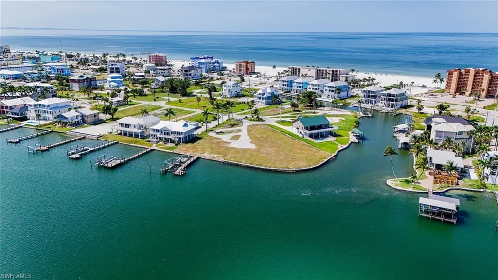 645 Matanzas Ct, Fort Myers Beach, FL 33931 Photo