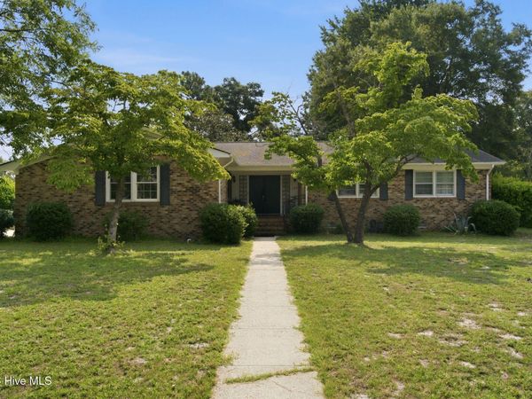 105 Pine Valley Drive, Wilmington, NC 28412