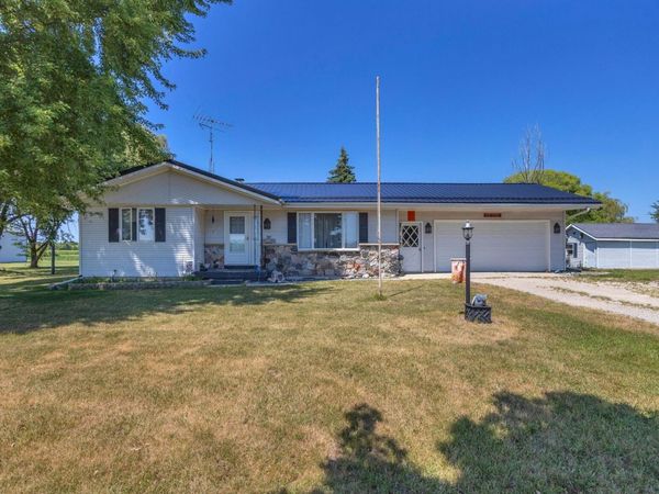 6973 W Kenyon Rd, Byron, WI 53065