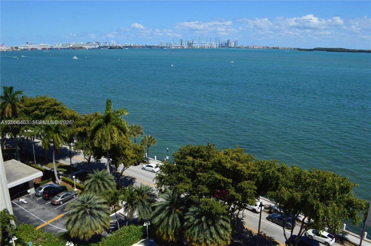 Please Call For Address, Unit 1003, Miami, FL 33131 Photo