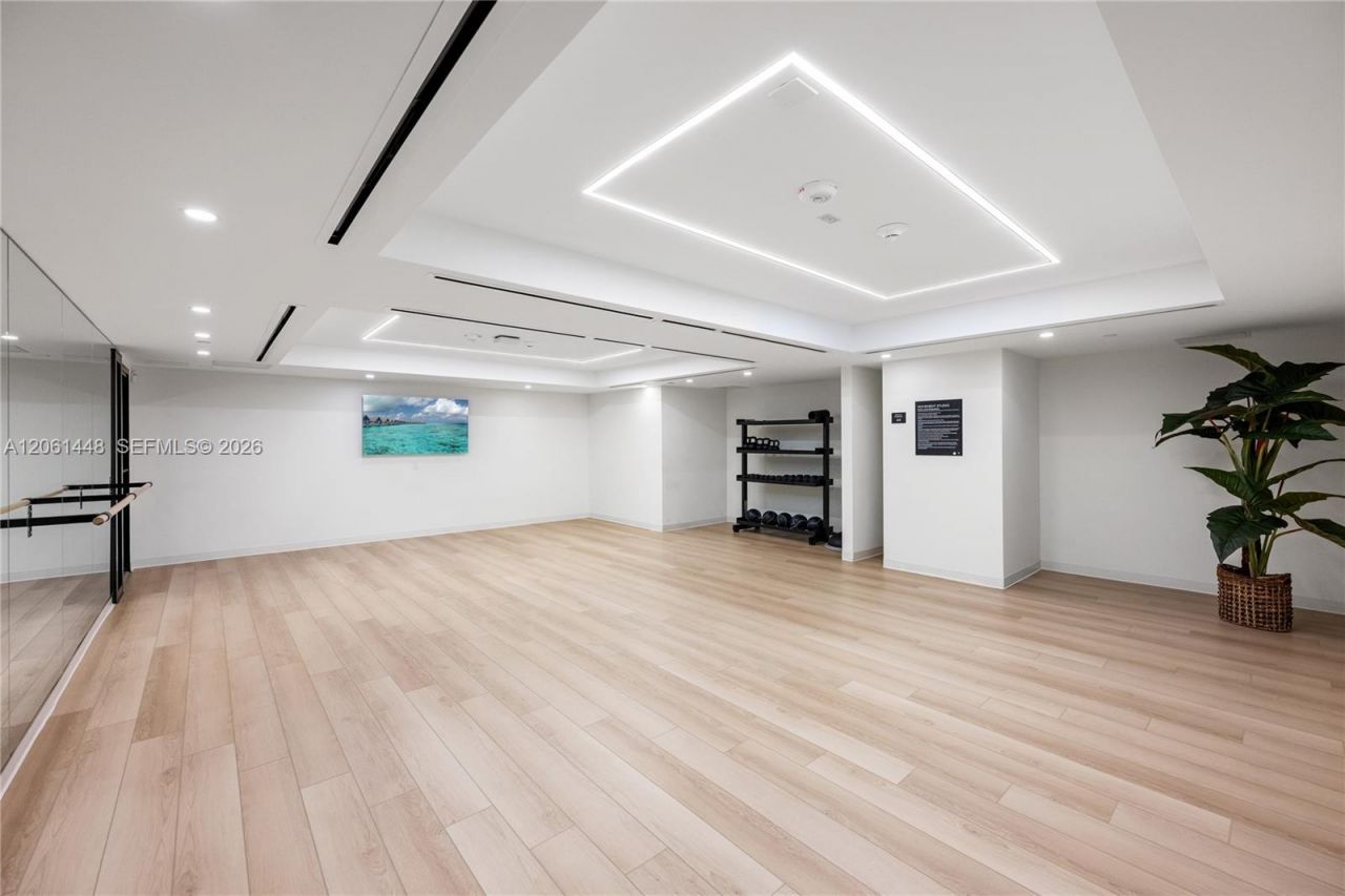 225 N Miami Ave, Unit 1506, Miami, FL 33128 Photo