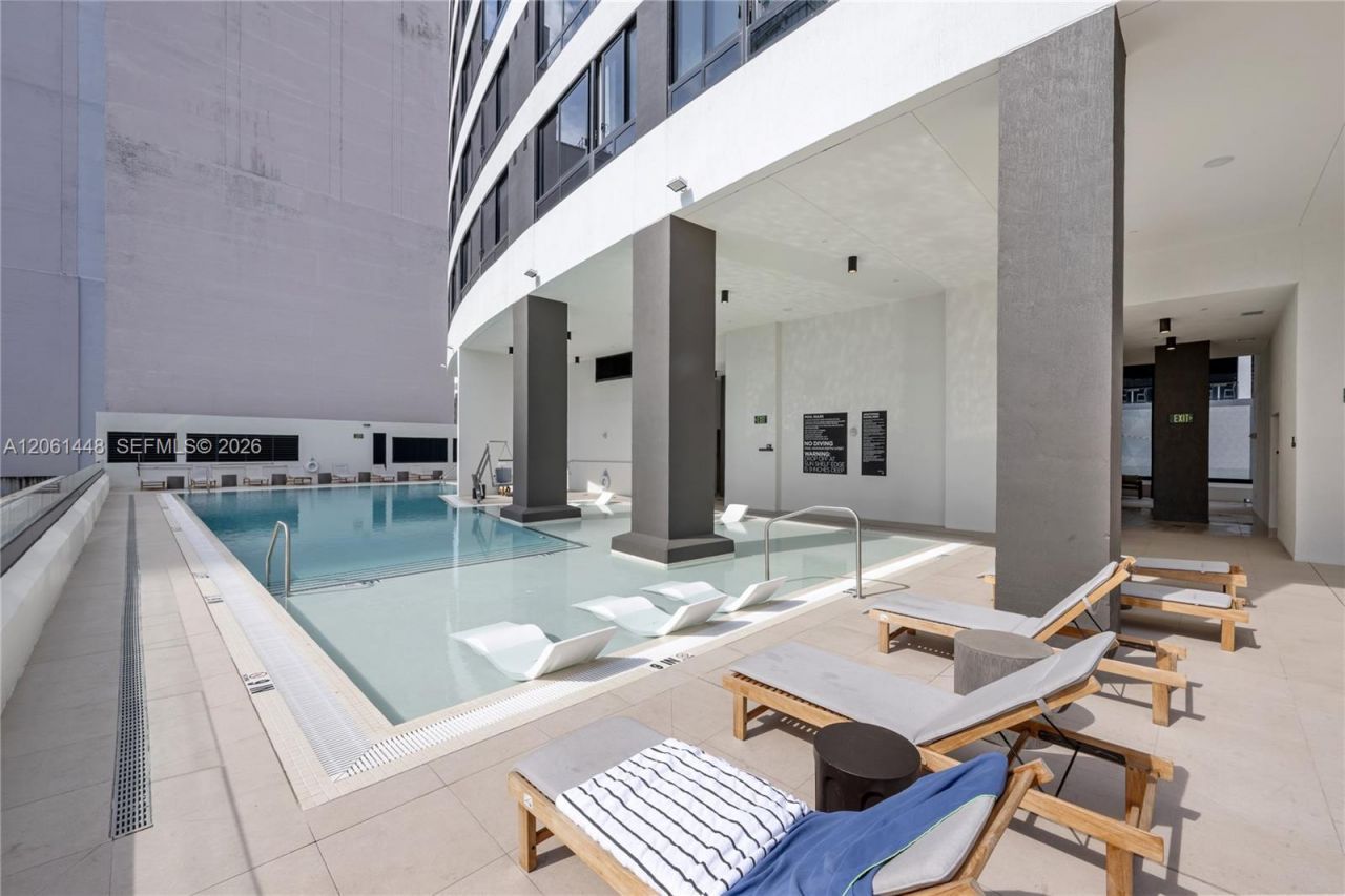 225 N Miami Ave, Unit 1506, Miami, FL 33128 Photo