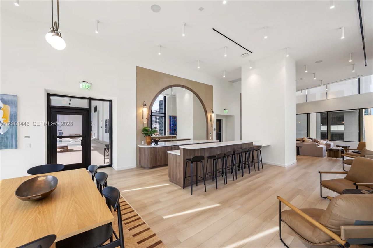 225 N Miami Ave, Unit 1506, Miami, FL 33128 Photo