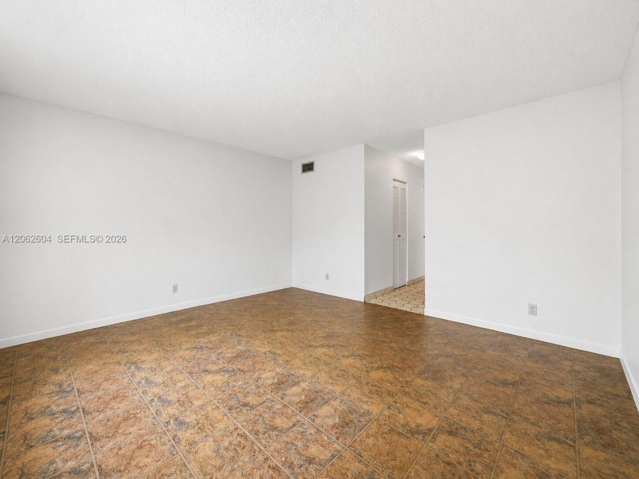 206 SE 10th St , Unit 203, Dania Beach, FL 33004 Photo