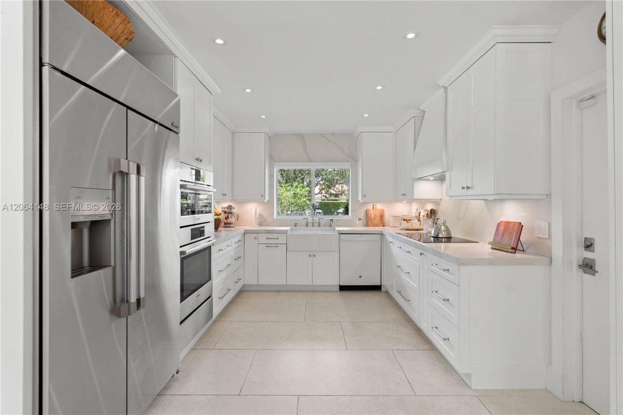 735 Benevento Ave, Coral Gables, FL 33146 Photo