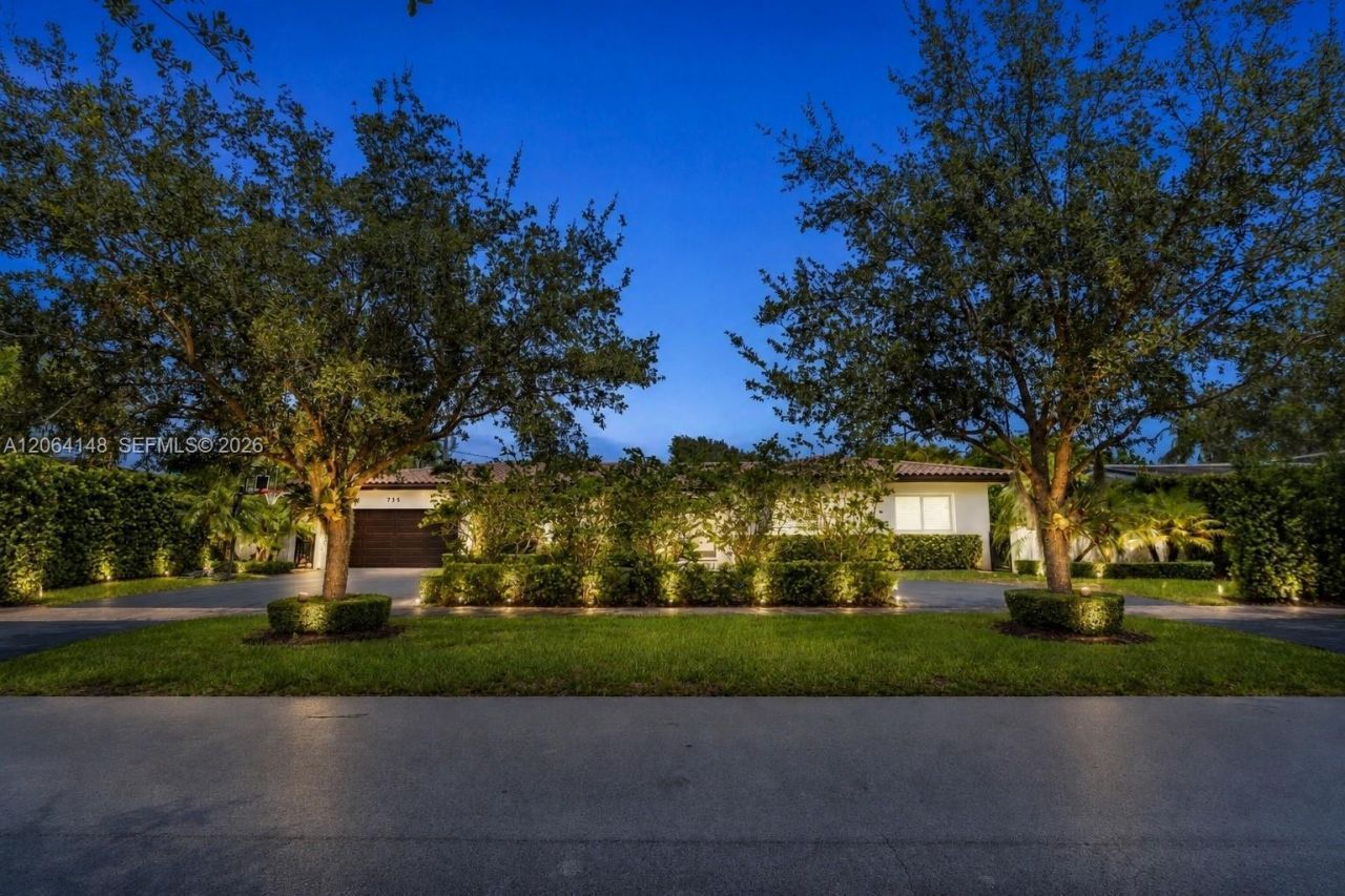 735 Benevento Ave, Coral Gables, FL 33146 Photo