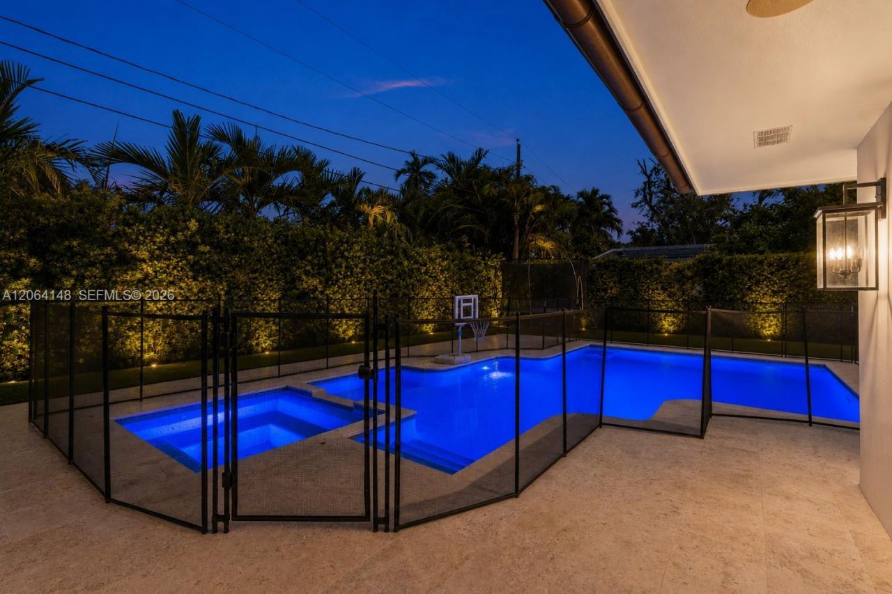 735 Benevento Ave, Coral Gables, FL 33146 Photo