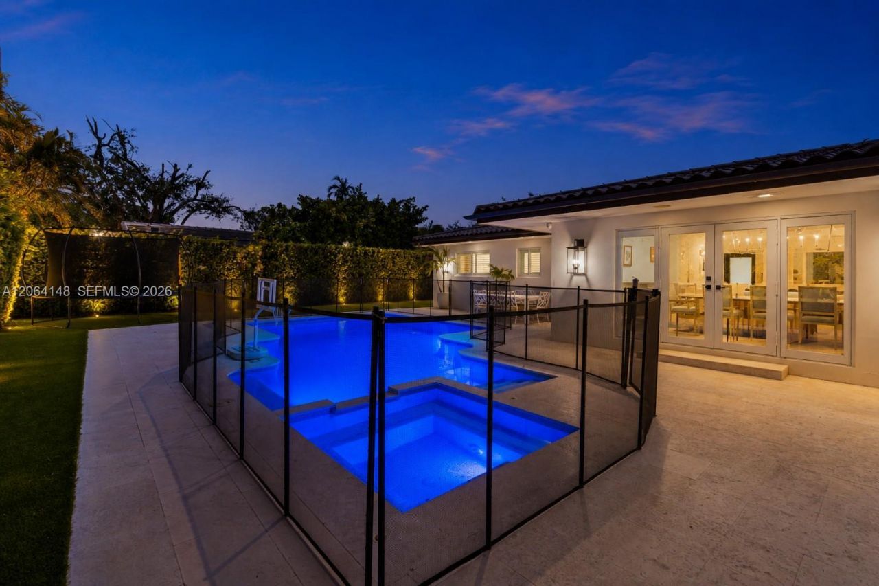 735 Benevento Ave, Coral Gables, FL 33146 Photo