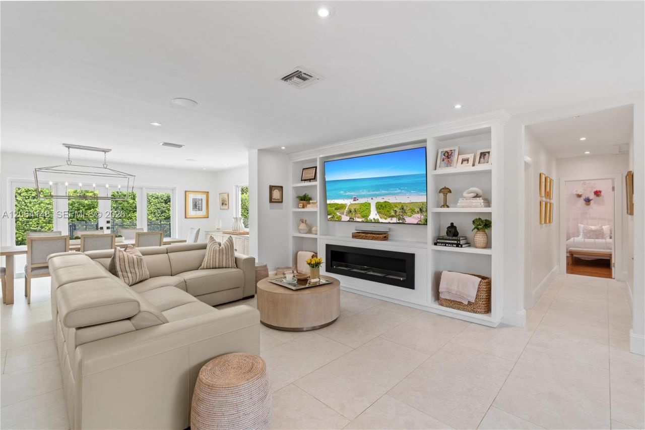 735 Benevento Ave, Coral Gables, FL 33146 Photo
