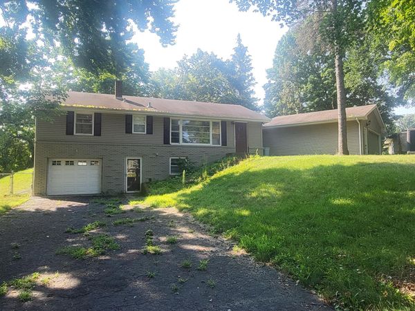 15423 N Eden Drive, Eden Prairie, MN 55346