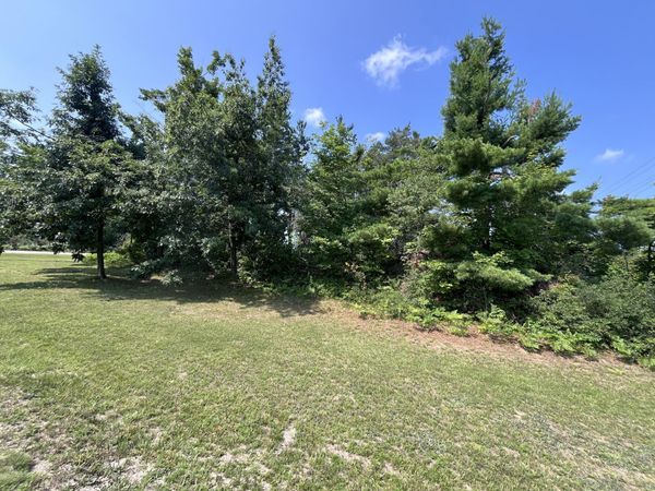 Expressway Court, Gaylord, MI 49735