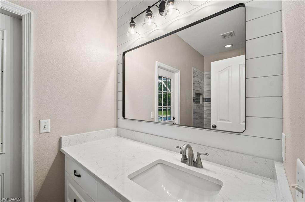 11704 Bentwood Ct, North Fort Myers, FL 33917 Photo